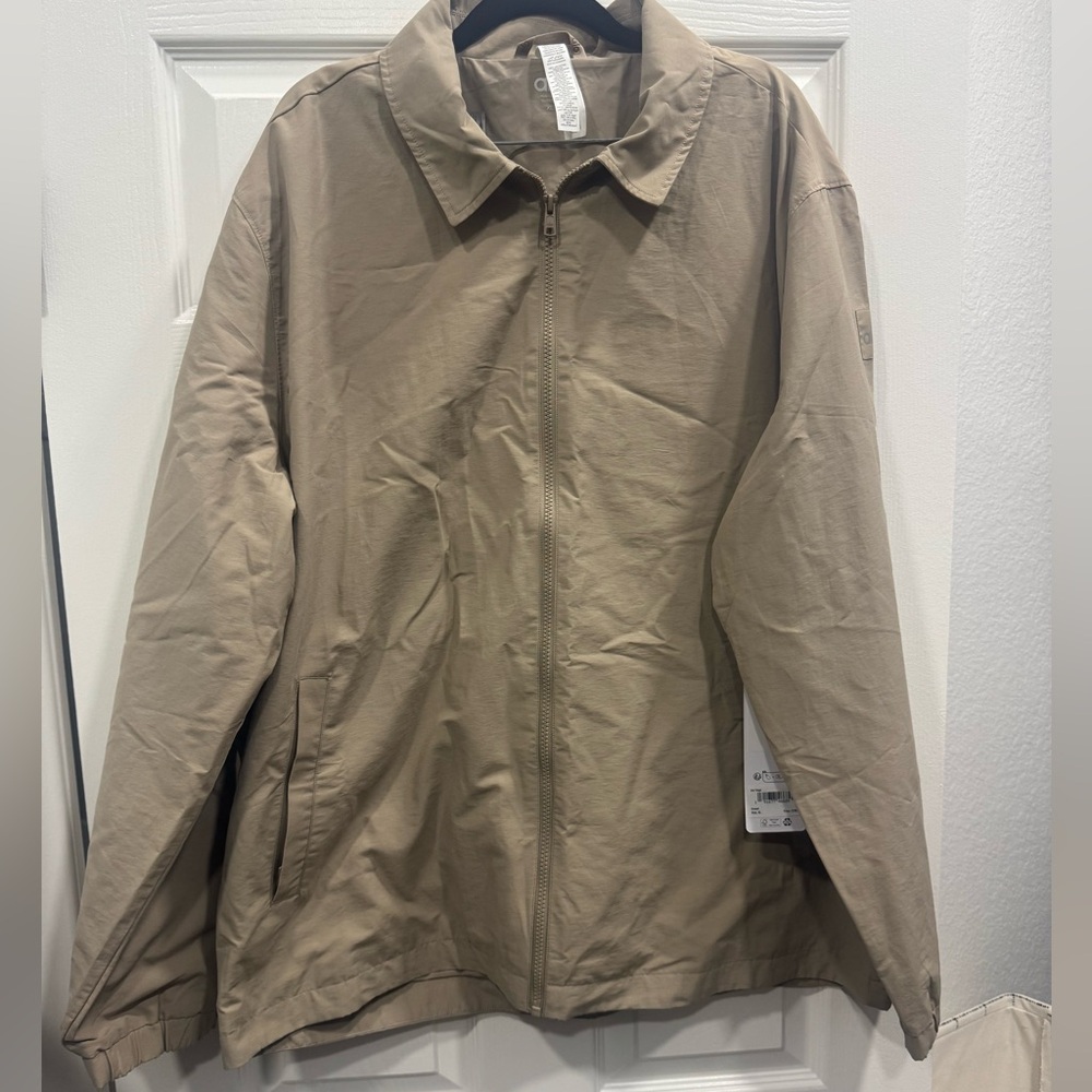 Men’s ALO torrent over shirt. BRAND NEW.